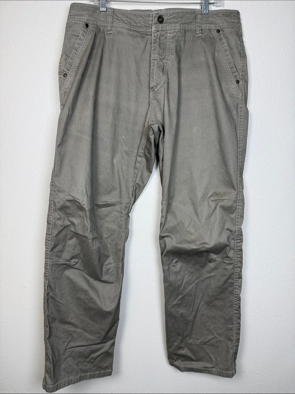 Kuhl SLACKR Pant Taupe PatinaDye Wundura Hiking Stretch Men 36x31 Tag 36x32 Read